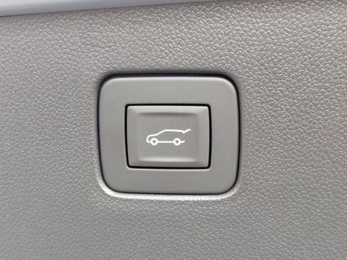 New 2026 Buick Envista Sport Touring FWD image 13