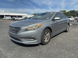 Used 2015 Hyundai Sonata SE w/ Option Group 09 image 2