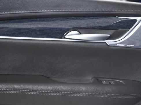 Used 2024 Cadillac XT5 Premium Luxury image 23