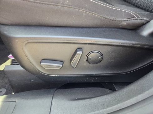 Used 2023 Ford Escape Active FWD image 9
