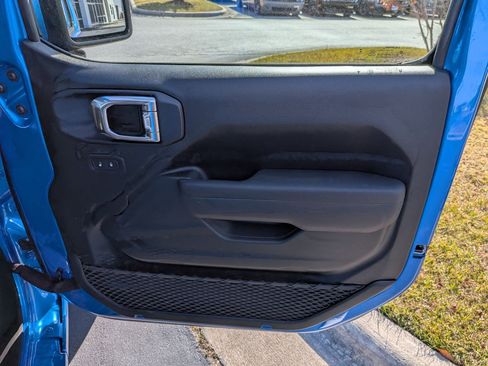 New 2026 Jeep Wrangler Unlimited Sport AWD/4WD image 26