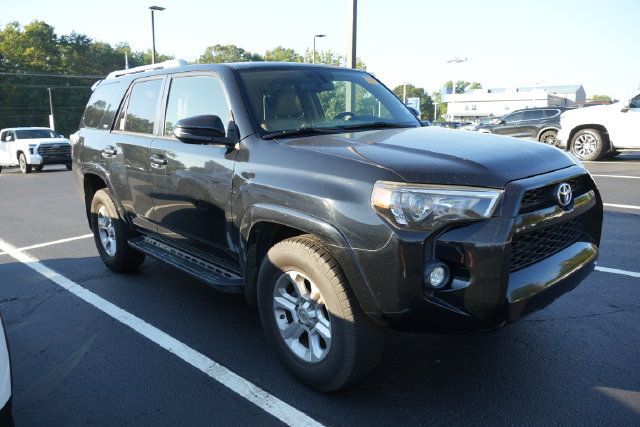 Used 2018 Toyota 4Runner SR5 Premium RWD image 4