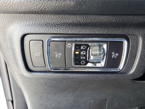 New 2026 Lincoln Corsair Premiere image 14