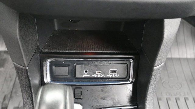 Used 2024 Subaru Ascent Premium AWD/4WD image 25