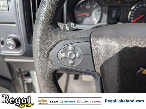 Used 2018 Chevrolet Silverado 1500 Custom w/ Custom Value Package image 19