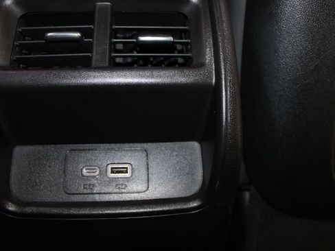Used 2024 Cadillac XT4 Premium Luxury AWD/4WD image 32