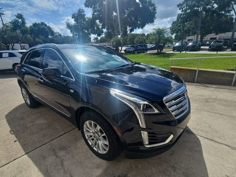 Used 2018 Cadillac XT5 FWD image 15