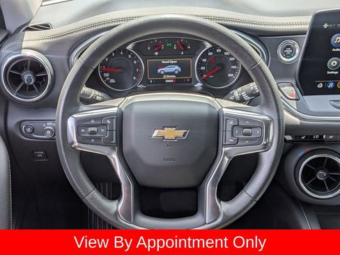 Used 2025 Chevrolet Blazer LT FWD image 24