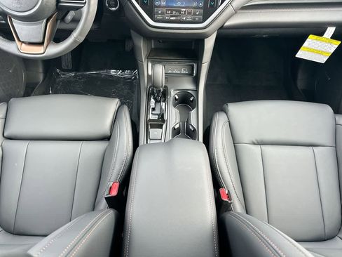 New 2026 Subaru Ascent Limited Bronze image 30