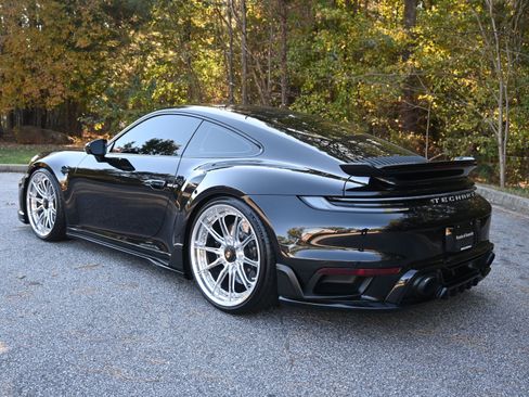 Used 2024 Porsche 911 Turbo S image 4