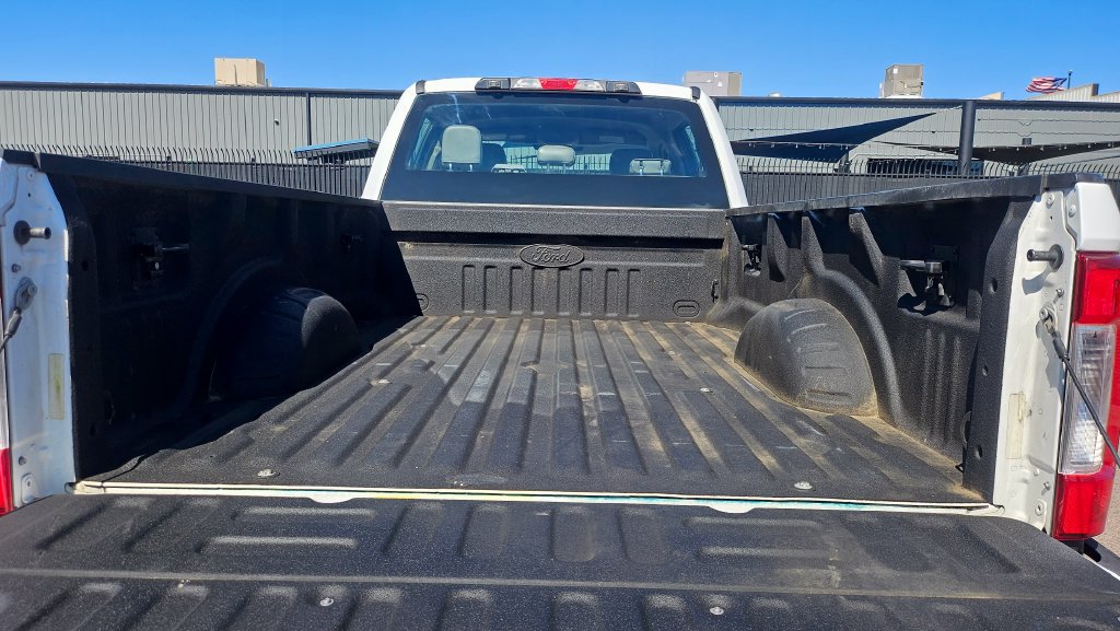 Used 2018 Ford F250 XL w/ Power Equipment Group RWD image 14