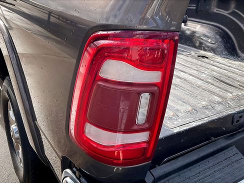 Used 2021 RAM 2500 Laramie image 27