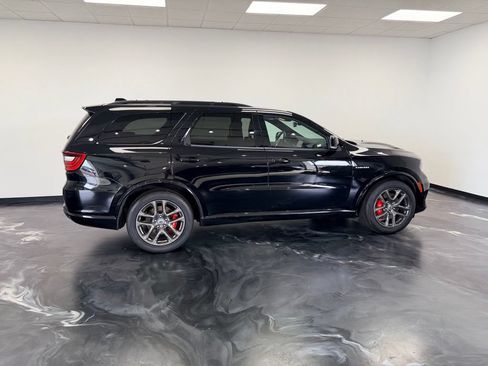 Used 2024 Dodge Durango R/T w/ Tow 'N Go Group AWD/4WD image 28
