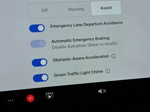 Used 2018 Tesla Model 3 Long Range image 37