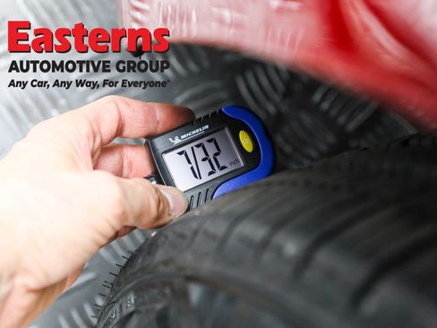 Used 2018 Tesla Model 3 Long Range image 23