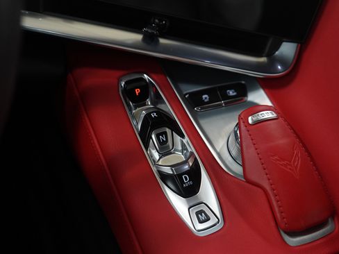 Used 2023 Chevrolet Corvette Stingray Preferred Cpe w/ Z51 Performance Package image 18