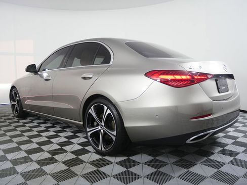 Used 2023 Mercedes-Benz C 300 Sedan image 5