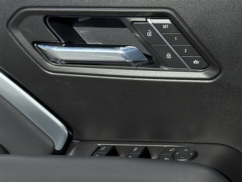 New 2026 Chevrolet Colorado Z71 w/ Technology Package image 21