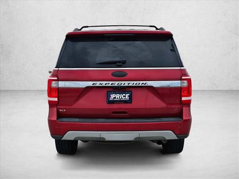 Used 2020 Ford Expedition XLT w/ Equipment Group 202A RWD image 6