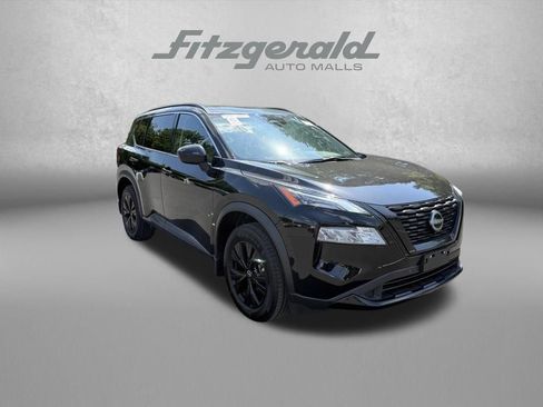 Used 2023 Nissan Rogue SV w/ SV Premium B Package AWD/4WD image 1