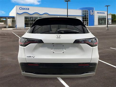New 2026 Honda HR-V EX-L image 4