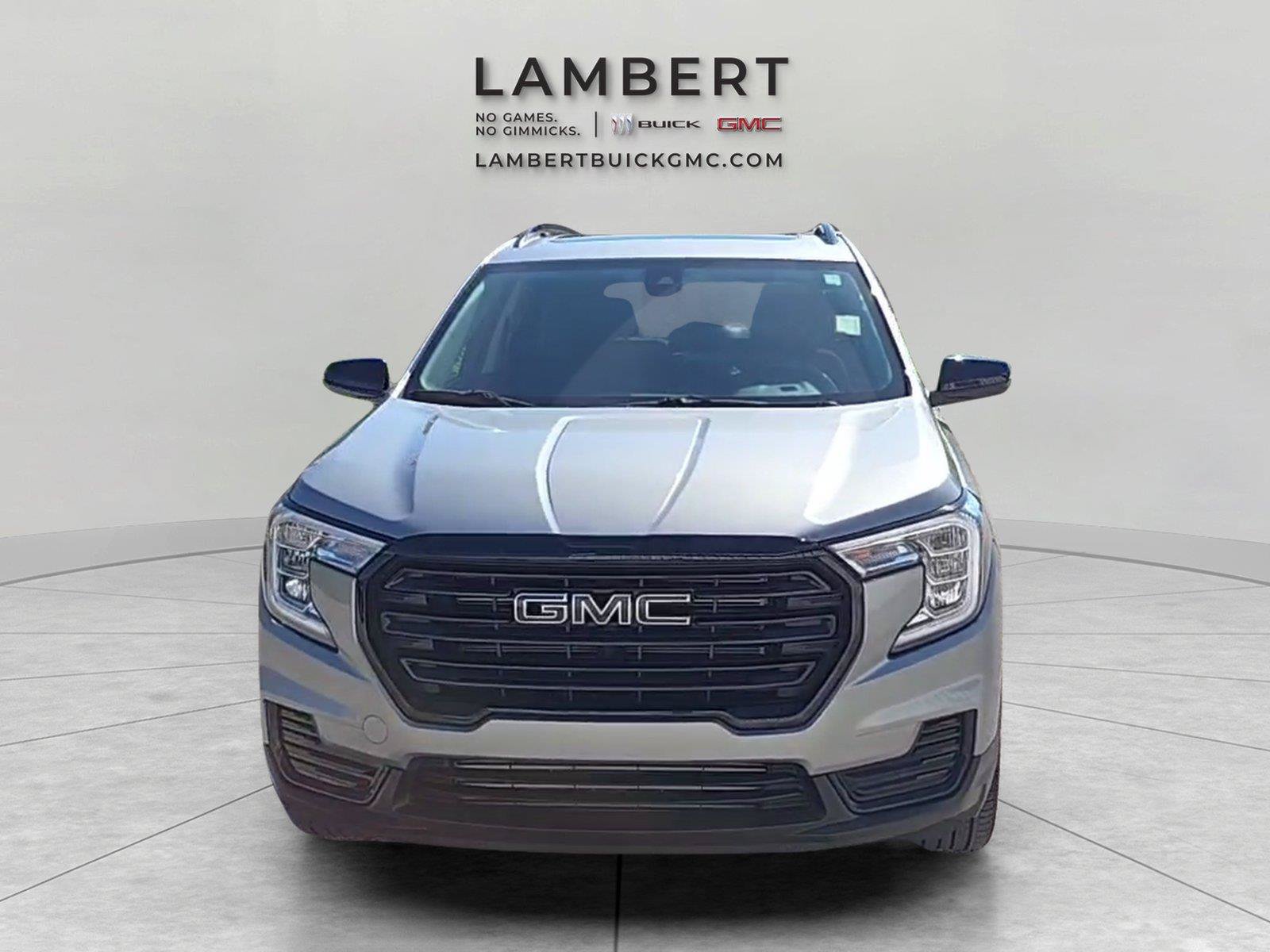 Used 2024 GMC Terrain SLE w/ Driver Convenience Package AWD/4WD image 8