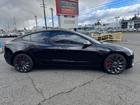 Used 2022 Tesla Model 3 Performance image 5