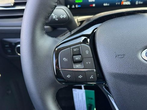 New 2026 Ford Escape SE w/ PHEV Premium Package image 13