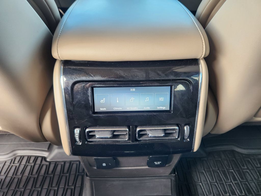 Used 2022 Lincoln Aviator Reserve w/ Elements Package Plus AWD/4WD image 12