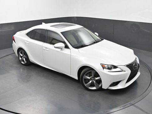 Used 2016 Lexus IS 350 w/ Navigation System Package image 31