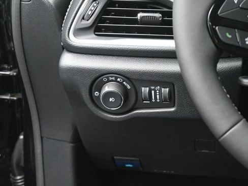 New 2026 Chrysler Pacifica Select w/ S Appearance Package image 31