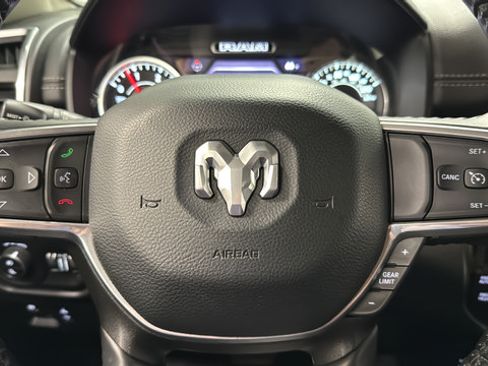 Used 2022 RAM 1500 Laramie w/ Trailer Tow Group AWD/4WD image 14