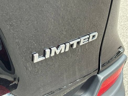 Used 2019 Jeep Cherokee Limited AWD/4WD image 46