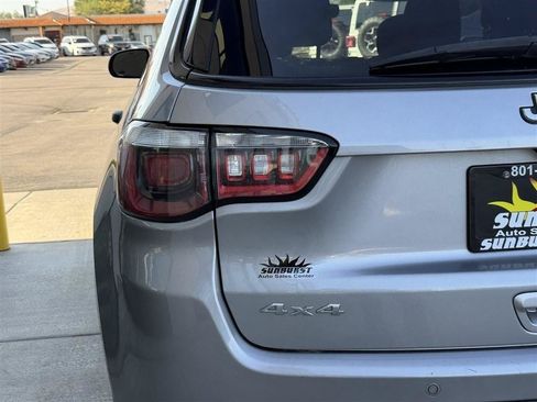 Used 2018 Jeep Compass Sport w/ Tech Group AWD/4WD image 21