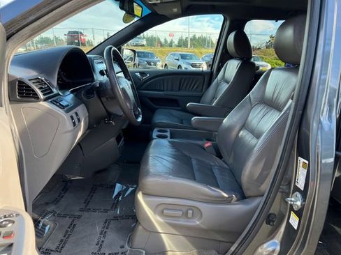 Used 2010 Honda Odyssey EX-L image 16