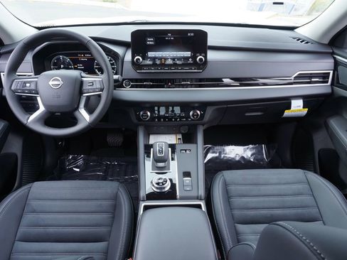 New 2026 Nissan Rogue SL image 12