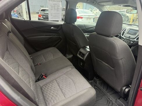 Used 2020 Chevrolet Equinox LT FWD image 42