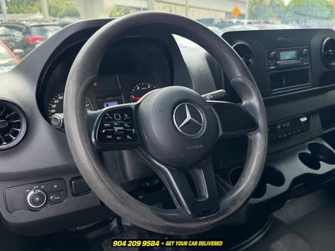 Used 2020 Mercedes-Benz Sprinter 3500 image 16