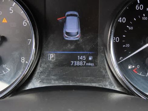 Used 2021 Nissan Rogue Sport SV AWD/4WD image 26