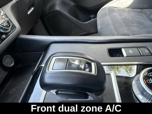 Used 2024 Mitsubishi Outlander SE AWD/4WD image 4