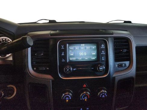 Used 2014 RAM 1500 Express image 12