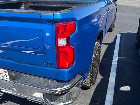 Used 2022 Chevrolet Silverado 1500 LTZ w/ LTZ Premium Package AWD/4WD image 7