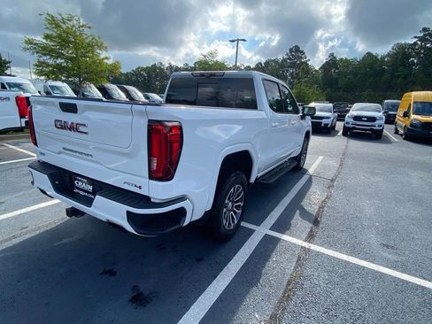 Used 2020 GMC Sierra 1500 AT4 w/ AT4 Premium Package AWD/4WD image 7