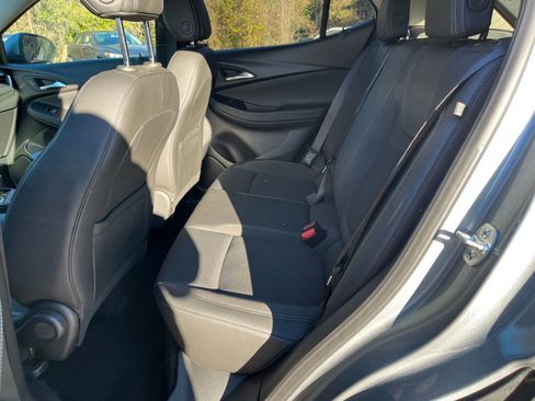 Used 2025 Buick Encore GX Preferred image 21