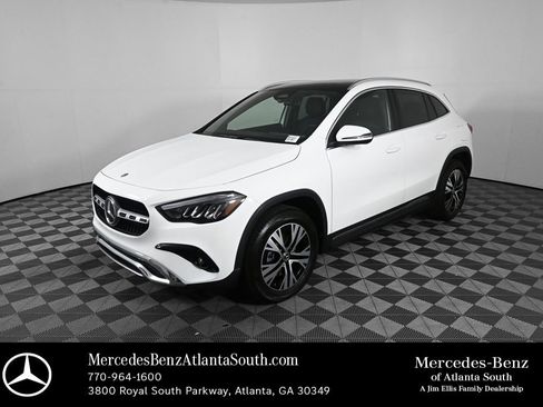 Certified 2026 Mercedes-Benz GLA 250 image 1