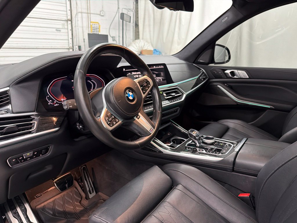 Used 2022 BMW X7 M50i AWD/4WD image 16
