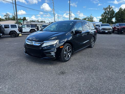 Used 2018 Honda Odyssey Elite image 1