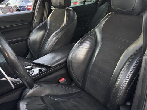 Used 2018 Alfa Romeo Giulia Quadrifoglio w/ Driver Assist Dynamic Package image 20