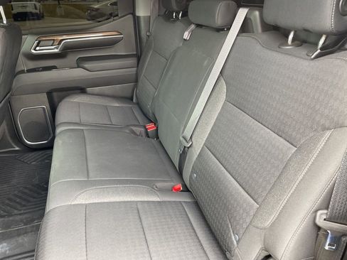 Used 2022 Chevrolet Silverado 1500 LT AWD/4WD image 27
