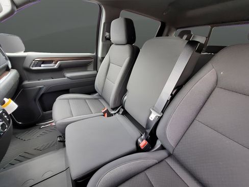 New 2025 Chevrolet Silverado 1500 LT image 19